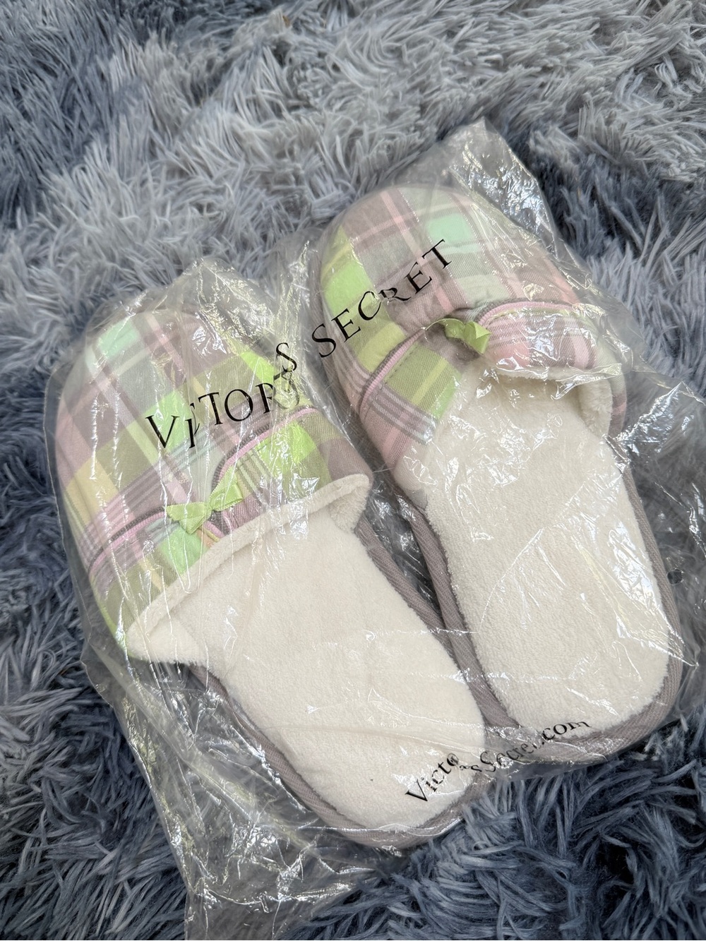 Victoria's Secret soft pastel Indoor Slide Slippers green pink grey small 6-7